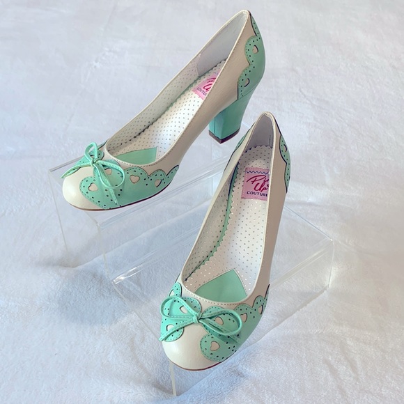 Mint cream PIN UP COUTURE shoes Wiggle-17 - Picture 1 of 16
